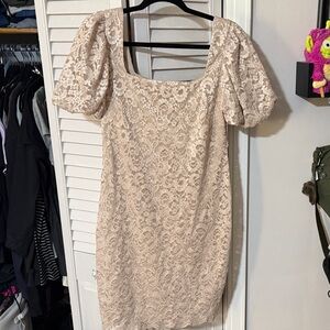 Lace Puff Sleeve Dress in Gold/Champagne